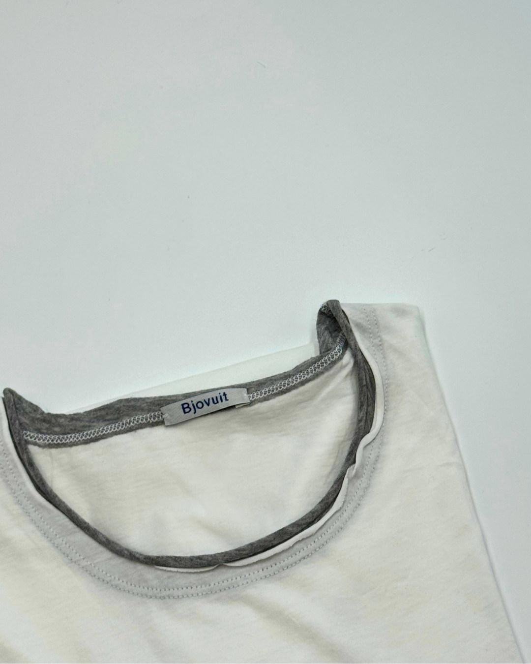 Camiseta Bjovuit Blanca